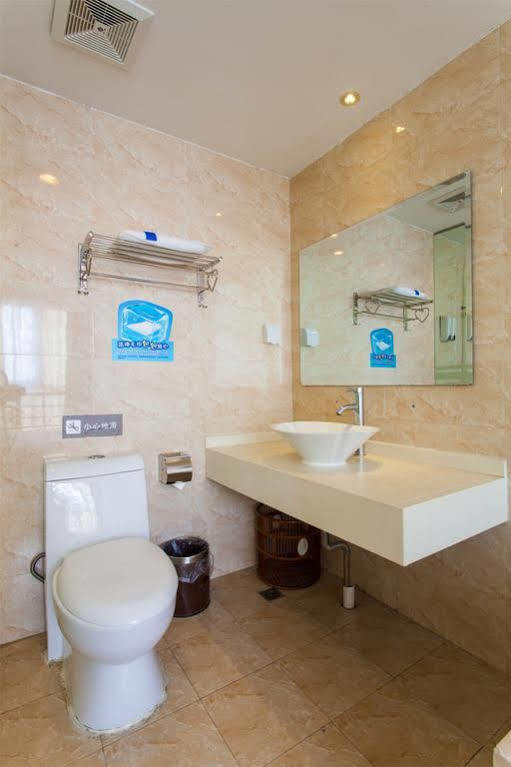 7 Days Inn Shanghai Xujiahui Caobao Road Subway Station Branch Xuhui Extérieur photo